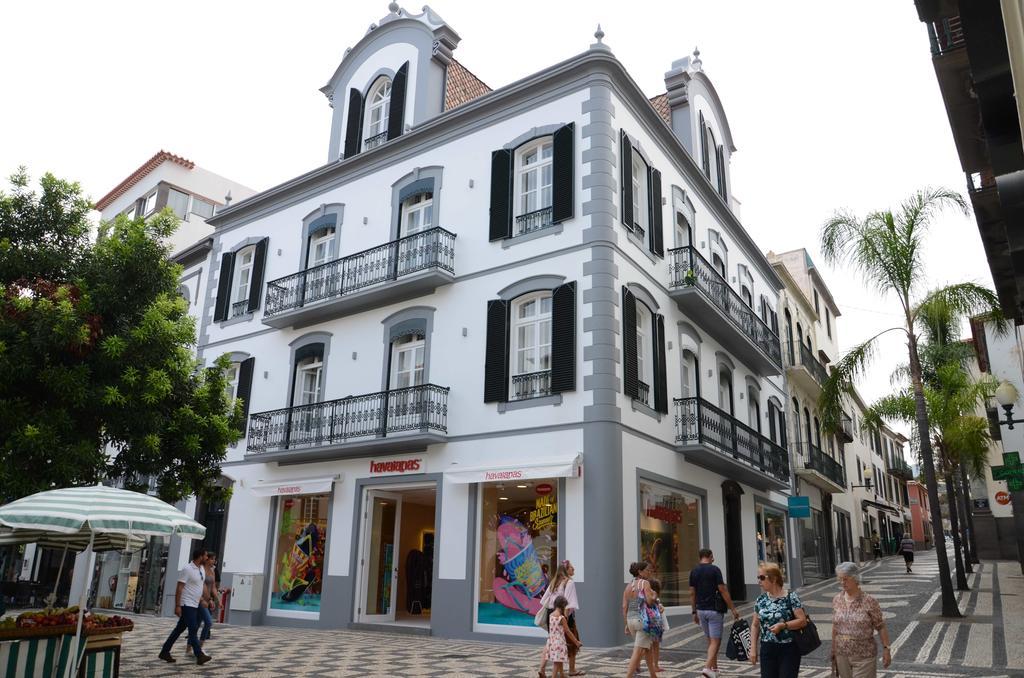 Edificio Charles 203 Homestay *